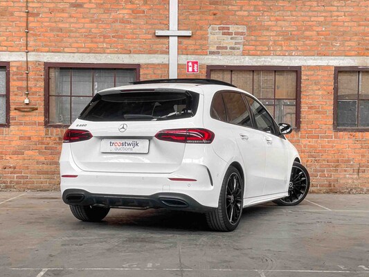 Mercedes-Benz B220 AMG Line Launch Edition Premium Plus (NEW MODEL) 190pk 2020 B-klasse, H-703-PF