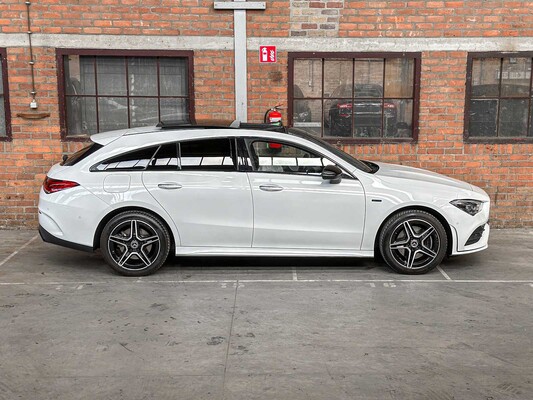 Mercedes-Benz CLA250 e AMG Limited Business Solution 160pk 2020 CLA-klasse Shooting Brake Plug-In Hybrid, J-472-VN