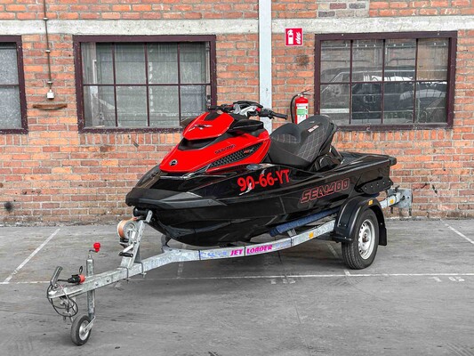 Sea-Doo RXT 260 RS 260pk 1500cc 2014 Seadoo Waterscooter, 90-66-YT