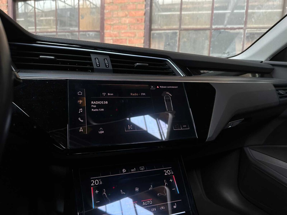 Audi e-tron 50 Quattro Launch Edition Plus 71 kWh 313hp 2019, G-440-XZ