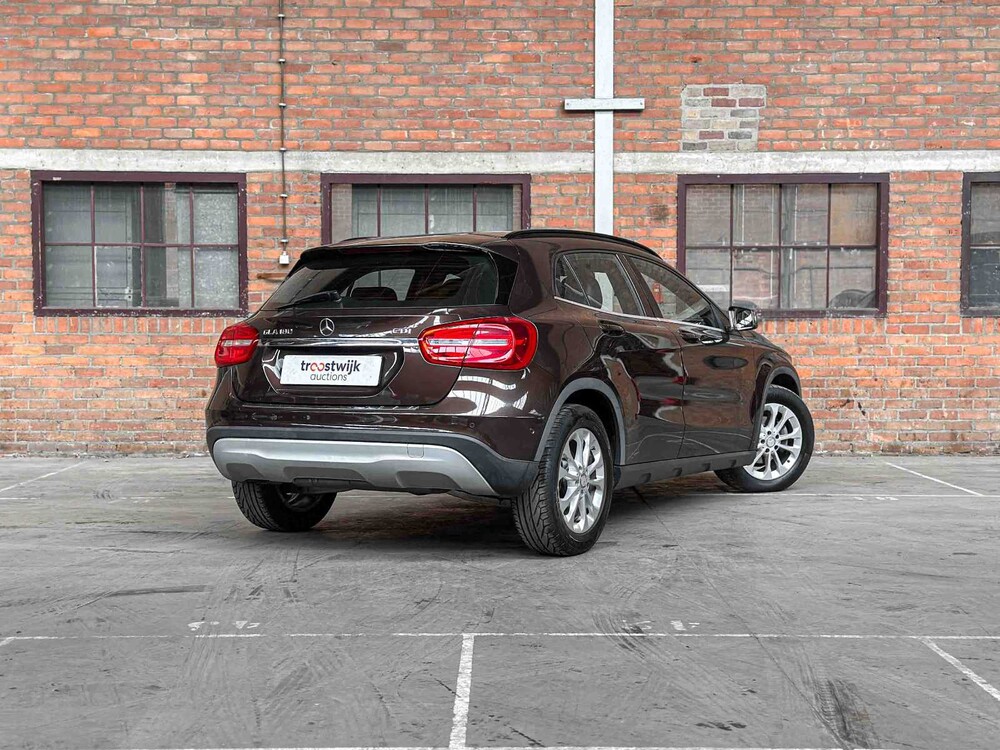 Mercedes-Benz GLA180 CDI Lease Edition 109hp 2015 GLA-class, GF-098-D
