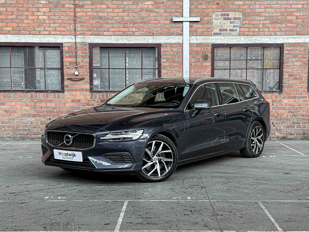 Volvo V60 2.0 T6 Twin Engine AWD Momentum Pro 253hp 2020, H-754-FN
