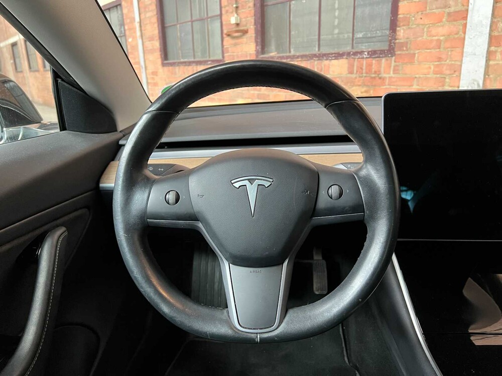 Tesla Model 3 Long Range RWD 75kWh 287hp 2019, ZG-939-S