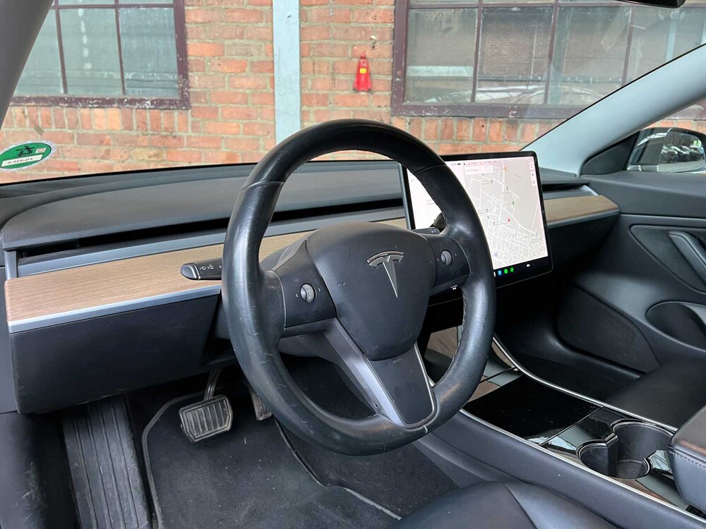 Tesla Model 3 Long Range RWD 75kWh 287hp 2019, ZG-939-S