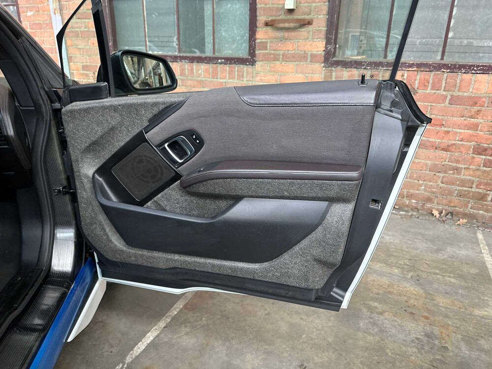 BMW i3 (+ REX) Range Extender 170hp 2016 Plug-In Hybrid