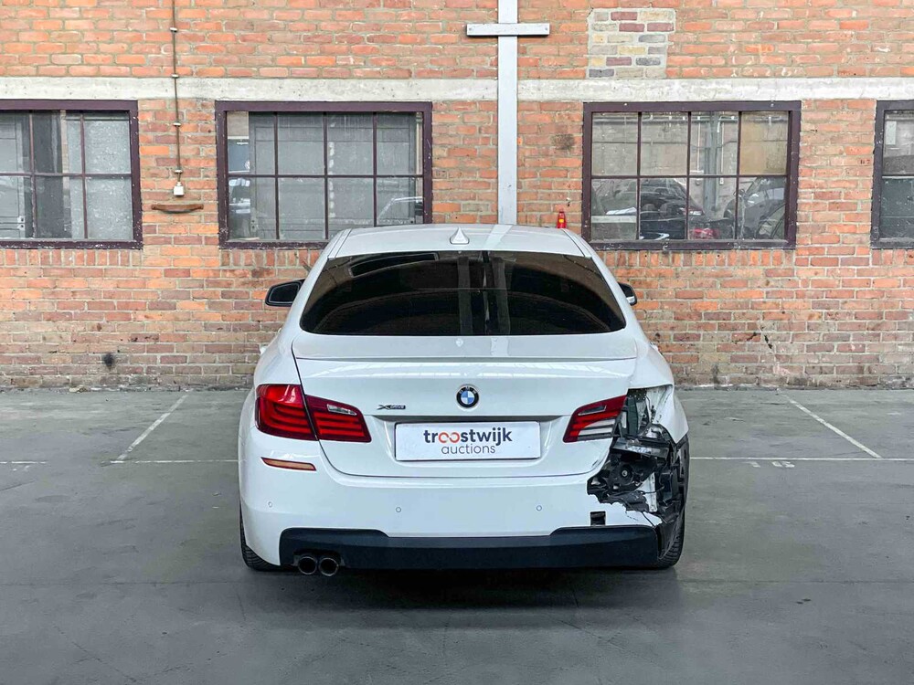 BMW 528xi High Executive F10 245hp 2012 5-series, Z-326-DX