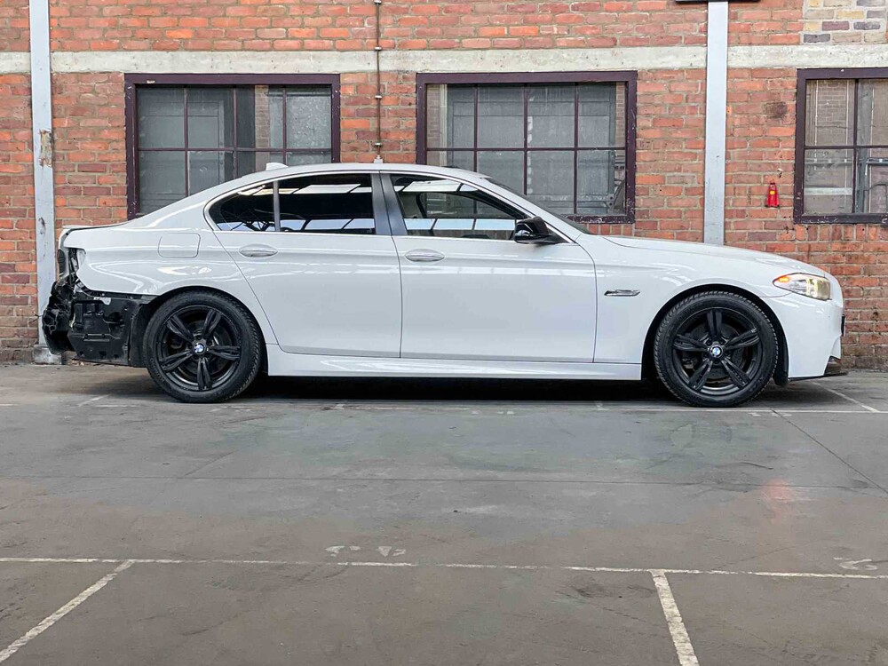BMW 528xi High Executive F10 245hp 2012 5-series, Z-326-DX