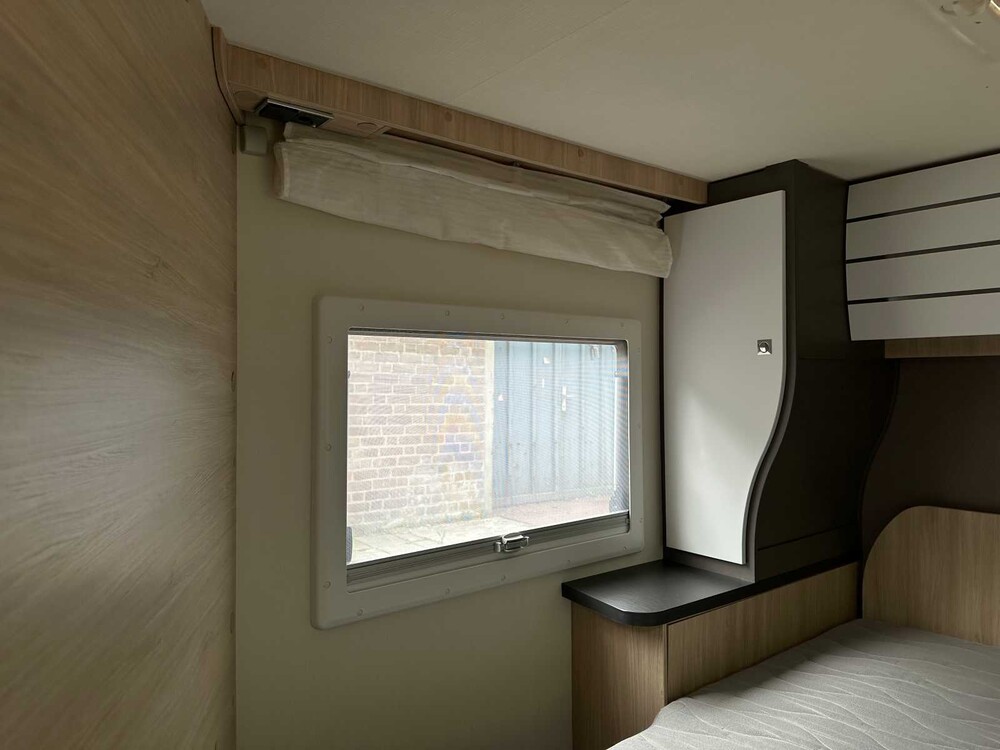 Chausson Titanium VIP 788 Automatic 130hp 2021 Camper