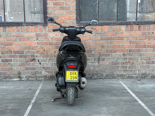 Piaggio Zip (TurboKit) 2015, DFK-35-N Scooter