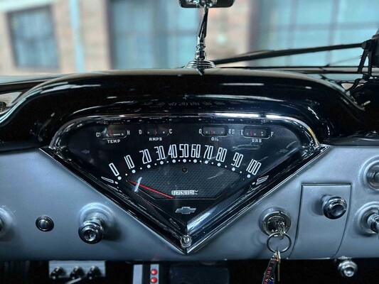 Chevrolet Apache Reihen-6 3.9 159PS 1958, BH-01-08
