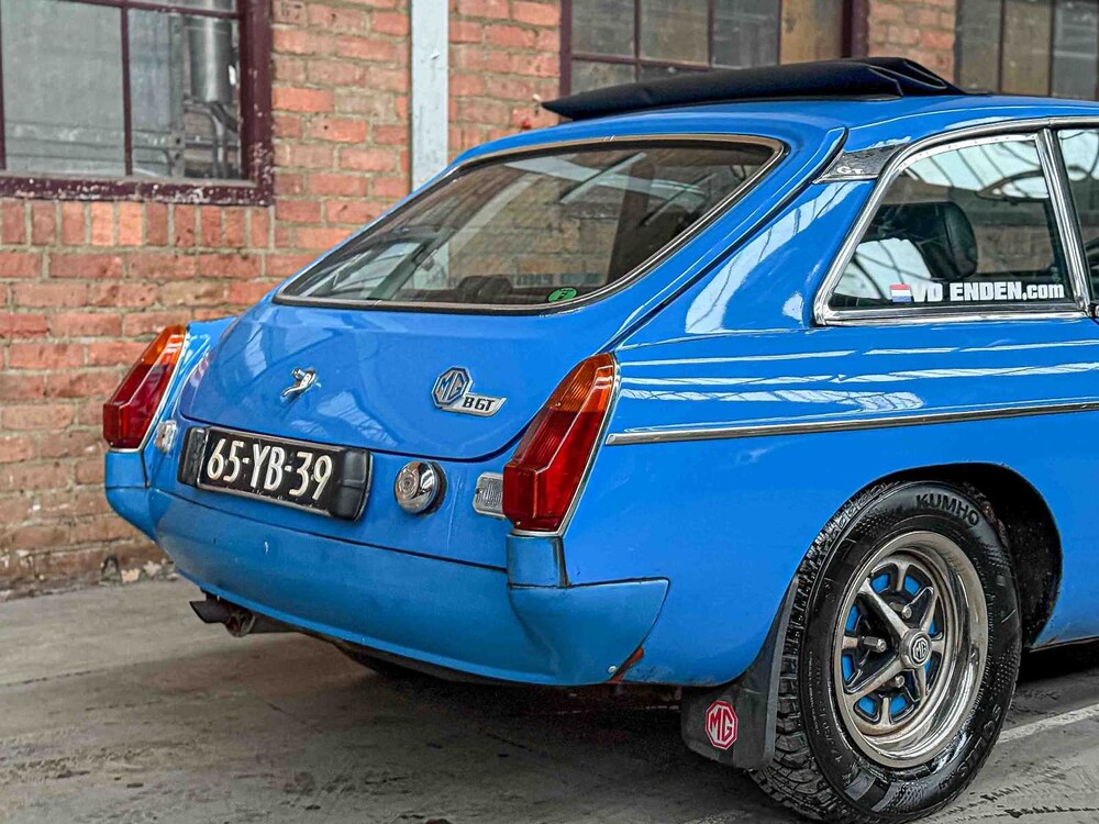 MGB GT Coupe 1.8 95hp 1977 MG B-Type, 65-YB-39 Classic Car