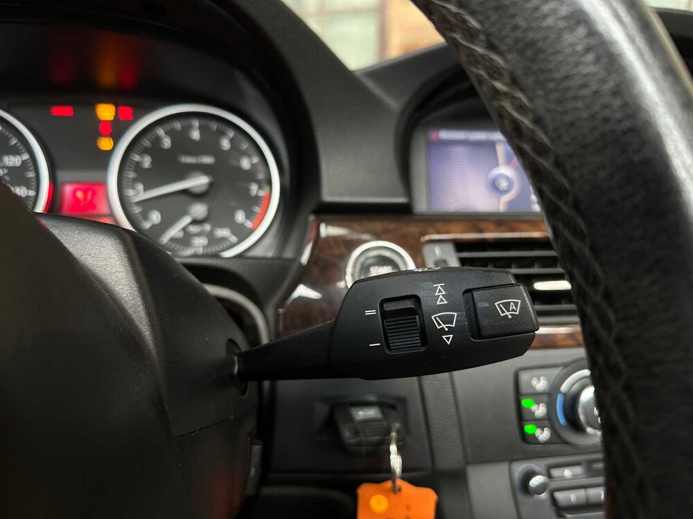 BMW 335i Cabriolet E93 306hp 2009 3-series Youngtimer