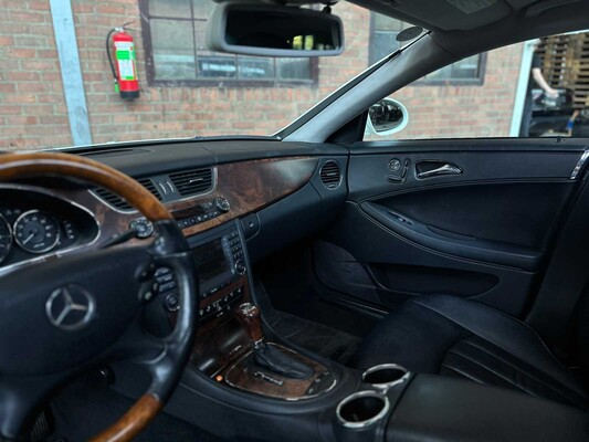 Mercedes-Benz CLS500 5.0 V8 306PS 2005 CL-Klasse Youngtimer