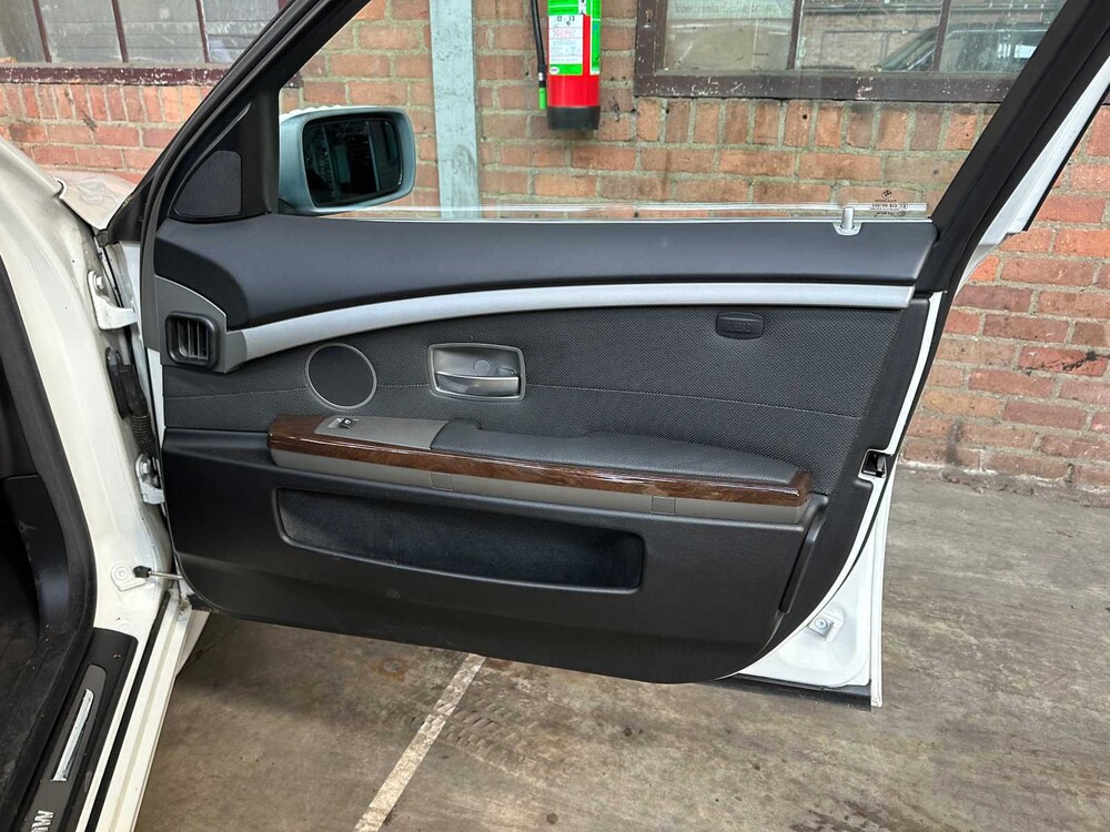 BMW 745i Hartge E65 4.4 V8 333hp 2004 7-Series, GFX-67-B