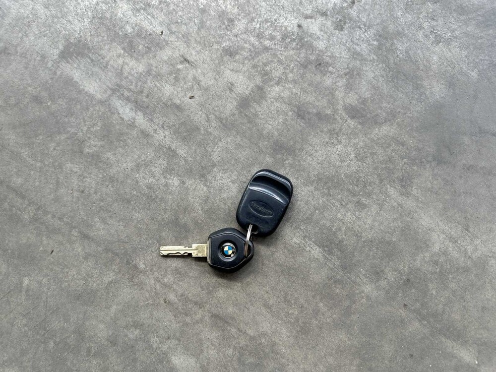 BMW Z3 Roadster 1.8 116hp 1996, 82-FR-BZ