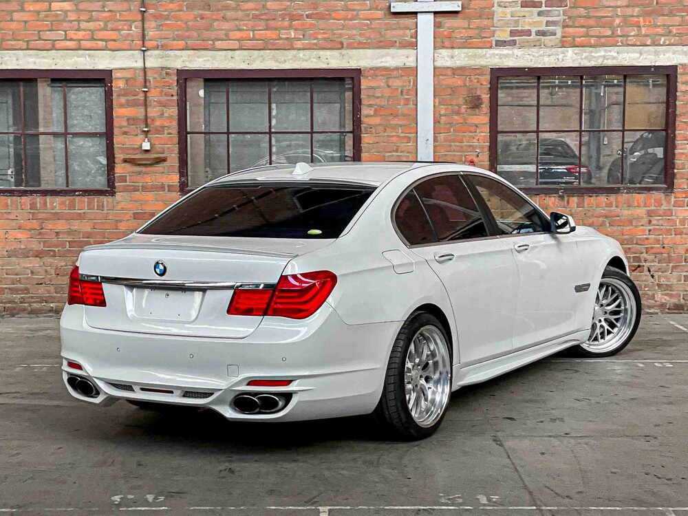 BMW ActiveHybrid7 F04 4.4 V8 465hp 2010 Youngtimer