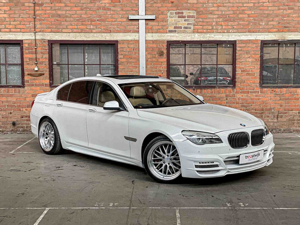 BMW ActiveHybrid7 F04 4.4 V8 465hp 2010 Youngtimer