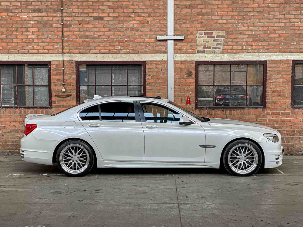 BMW ActiveHybrid7 F04 4.4 V8 465hp 2010 Youngtimer
