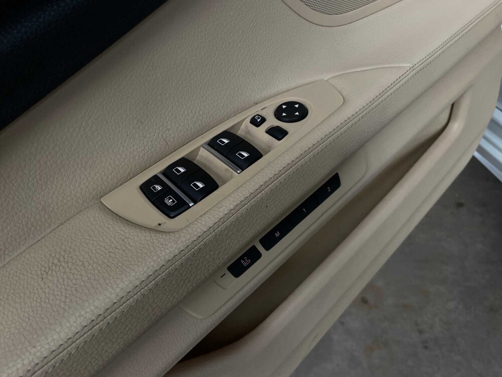 BMW ActiveHybrid7 F04 4.4 V8 465hp 2010 Youngtimer