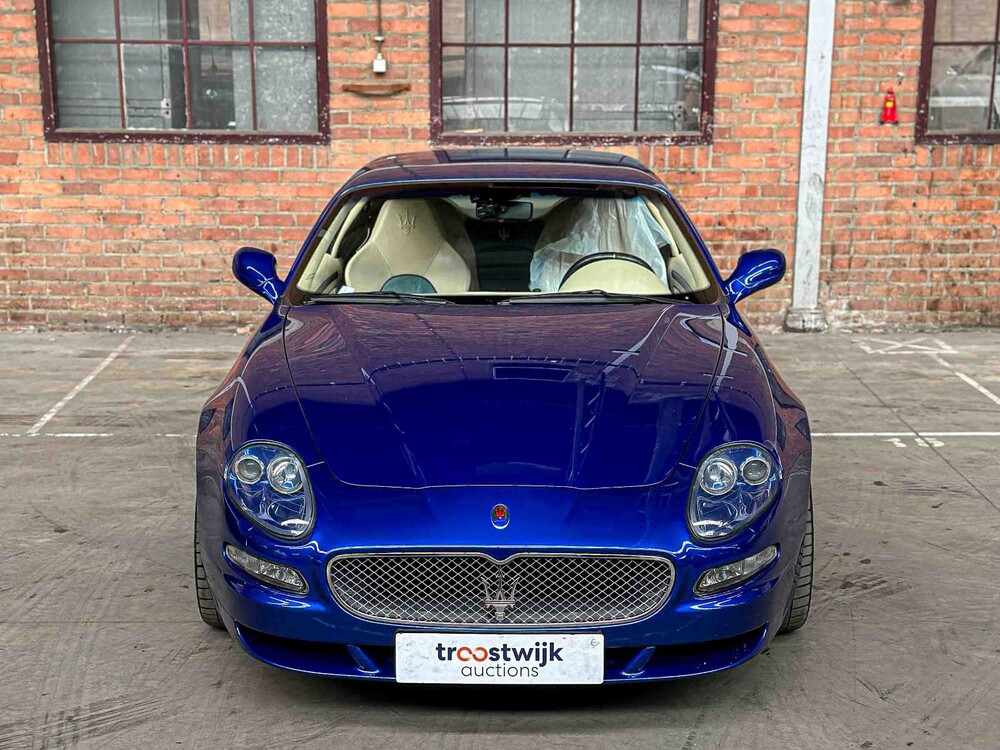 Maserati GranSport Coupé 4.2 V8 400hp 2005 Youngtimer