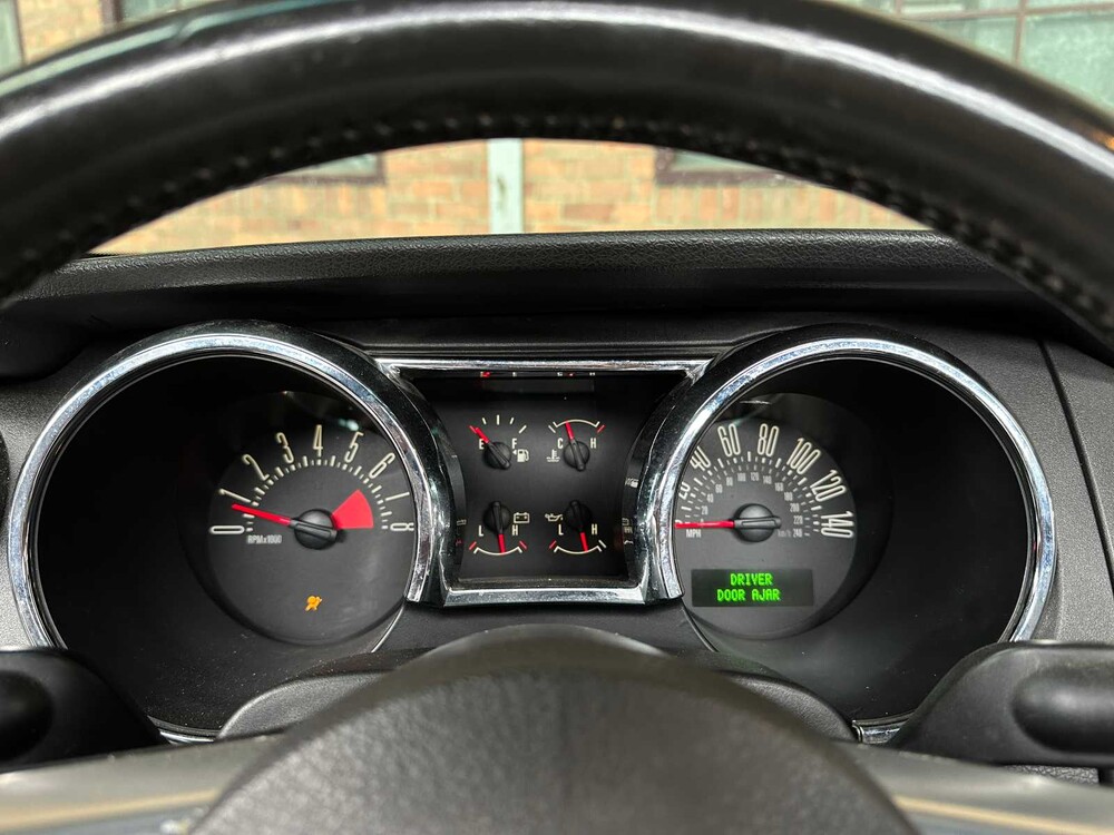 Ford Mustang Cabriolet 4.0 V6 214hp 2005