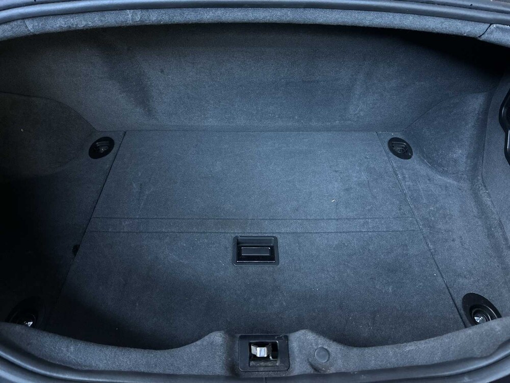 Maserati Quattroporte 4.2 V8 401hp 2005, Z-476-JX Youngtimer