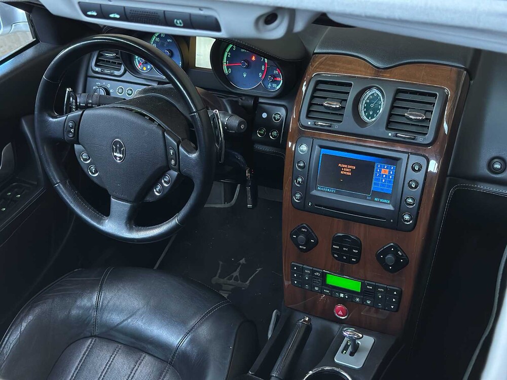 Maserati Quattroporte 4.2 V8 401hp 2005, Z-476-JX Youngtimer