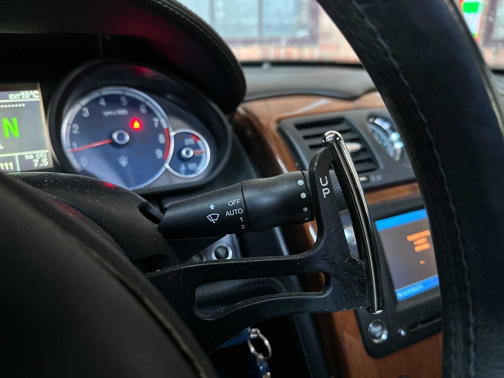 Maserati Quattroporte 4.2 V8 401hp 2005, Z-476-JX Youngtimer