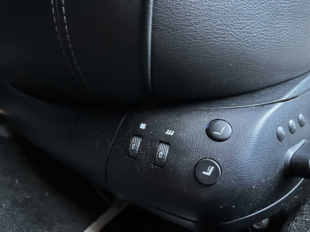 Maserati Quattroporte 4.2 V8 401hp 2005, Z-476-JX Youngtimer