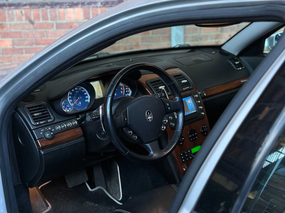 Maserati Quattroporte 4.2 V8 401hp 2005, Z-476-JX Youngtimer