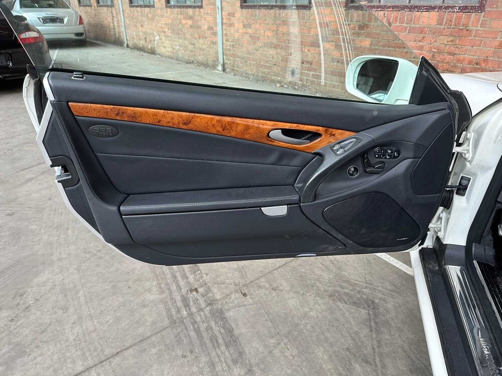 Mercedes-Benz SL500 AMG 5.5 V8 388HP 2009 SL-Class Youngtimer