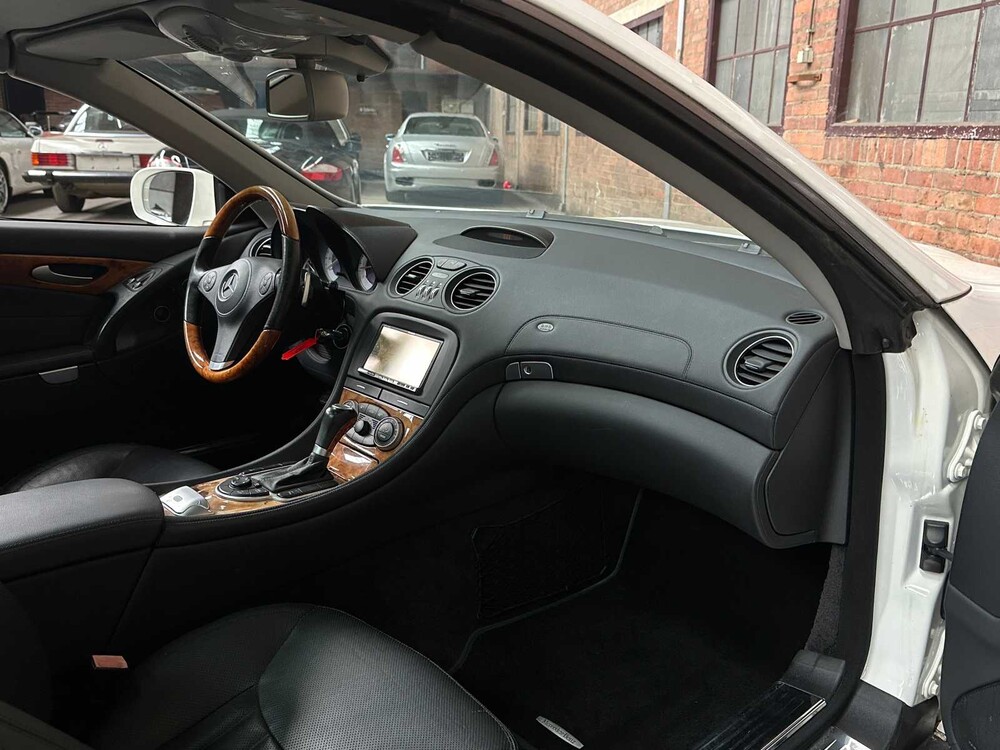 Mercedes-Benz SL500 AMG 5.5 V8 388HP 2009 SL-Class Youngtimer