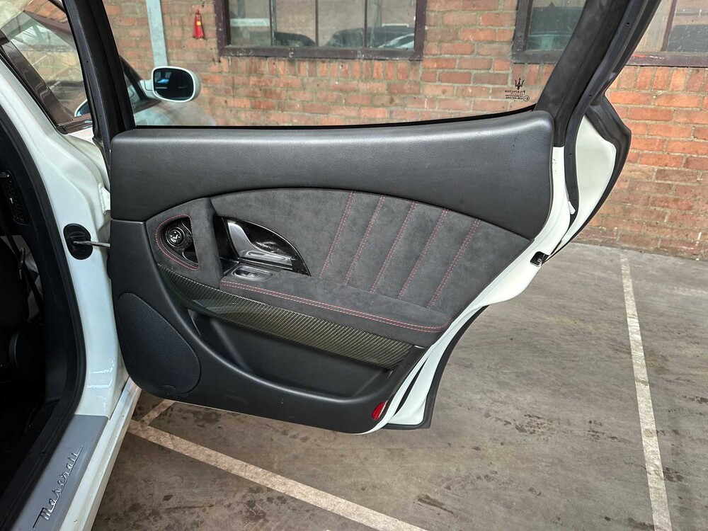 Maserati Quattroporte 4.2 V8 400HP ZF 2008 Youngtimer