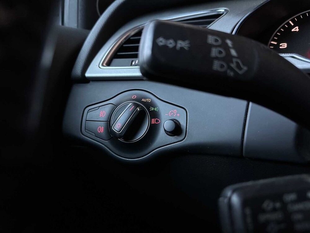 Audi - A5 Coupe - 3.2 FSI quattro - Car