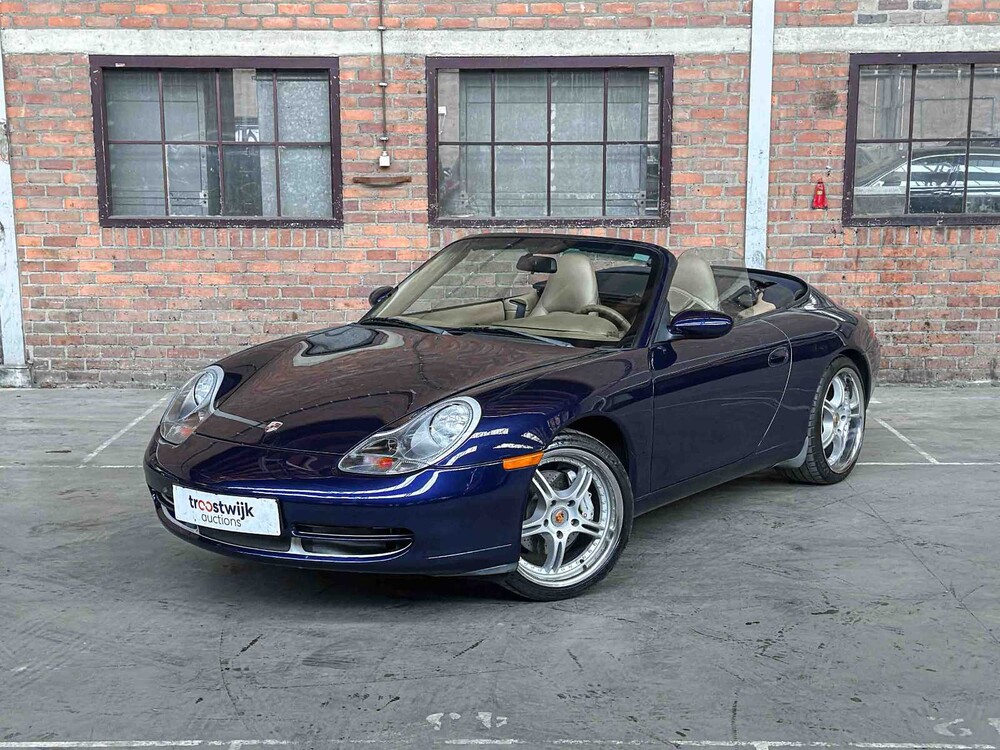 Porsche 911 Carrera 4 996 Cabriolet 3.4 300hp 2001 Youngtimer