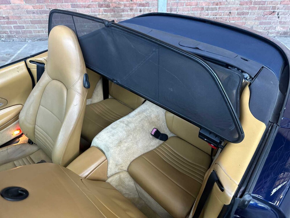 Porsche 911 Carrera 4 996 Cabriolet 3.4 300hp 2001 Youngtimer