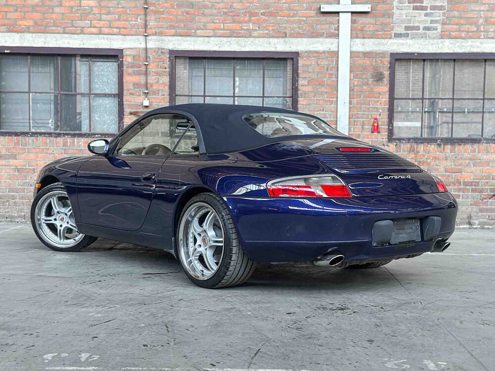 Porsche 911 Carrera 4 996 Cabriolet 3.4 300hp 2001 Youngtimer