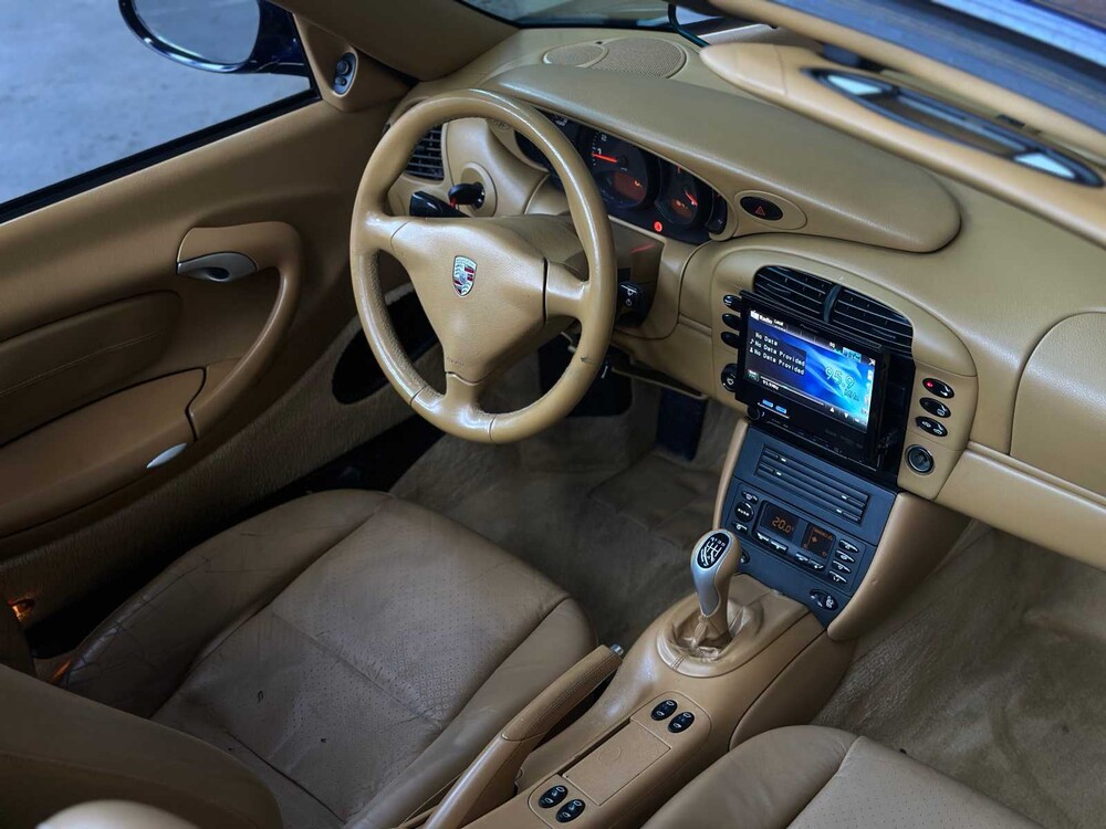 Porsche 911 Carrera 4 996 Cabriolet 3.4 300hp 2001 Youngtimer