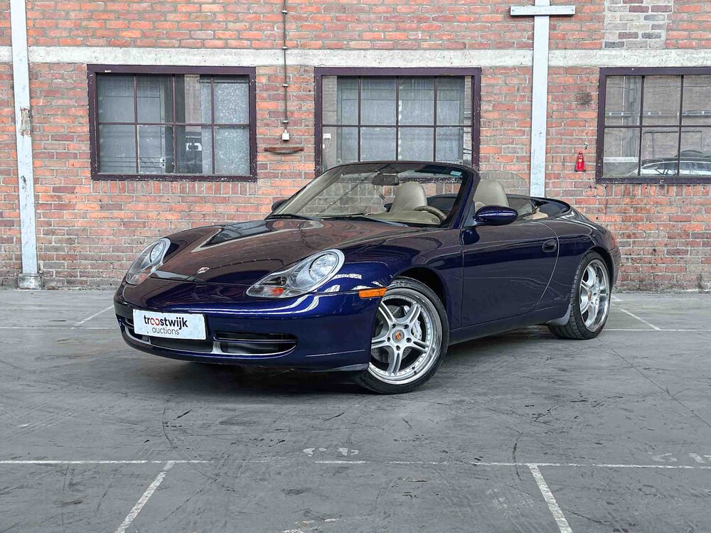 Porsche 911 Carrera 4 996 Cabriolet 3.4 300hp 2001 Youngtimer