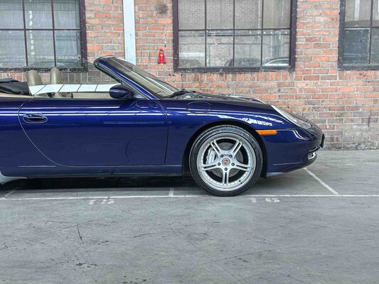 Porsche 911 Carrera 4 996 Cabriolet 3.4 300PS 2001 Youngtimer