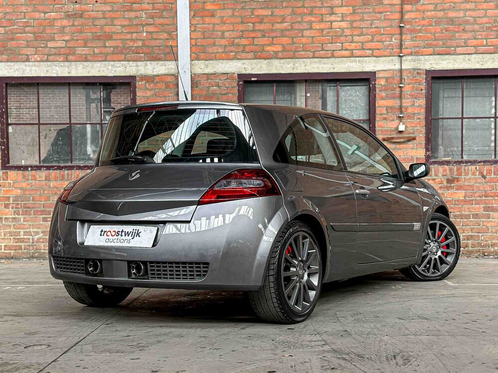 Renault Sport Megane RS type 2 phase II 3-DRS 2.0 turbo 224hp 2008 Youngtimer