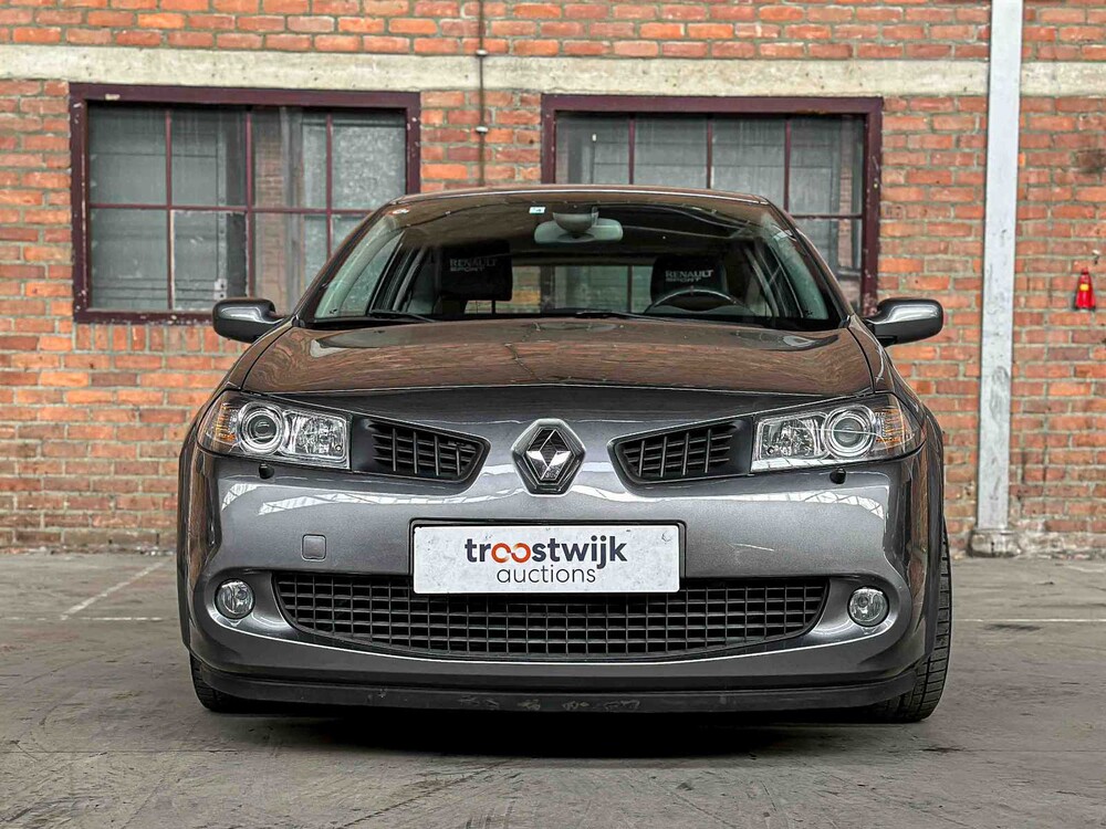 Renault Sport Megane RS type 2 phase II 3-DRS 2.0 turbo 224hp 2008 Youngtimer