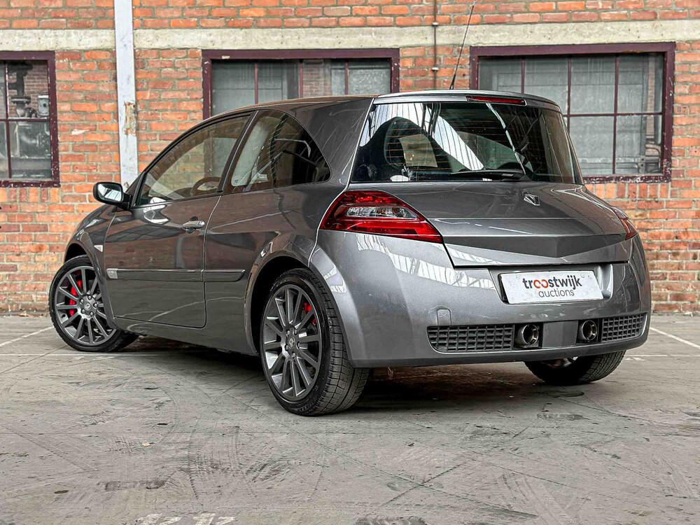 Renault Sport Megane RS type 2 phase II 3-DRS 2.0 turbo 224hp 2008 Youngtimer