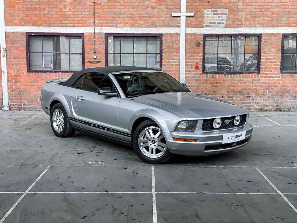 Ford Mustang Cabriolet 4.0 V6 213hp 2008 Youngtimer