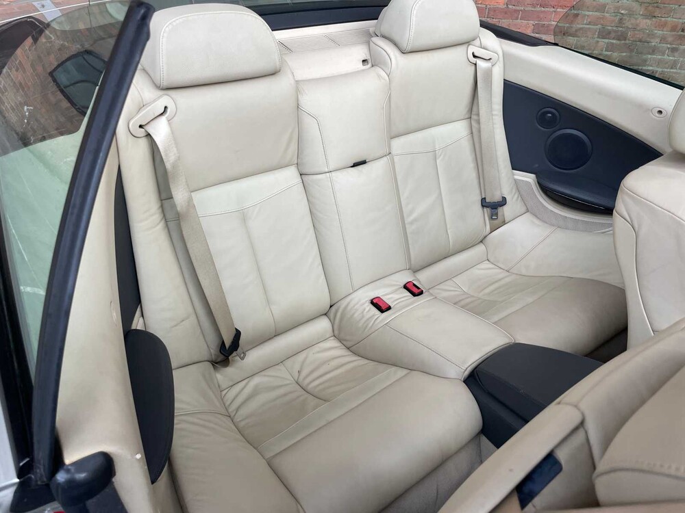 BMW 645Ci Cabriolet 4.4 V8 333hp 2004 E64 6 Series, TF-956-L