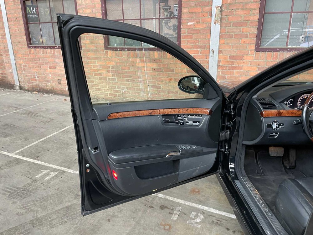 Mercedes-Benz S500 BRABUS 5.5 V8 388hp 2006 S-Class Youngtimer