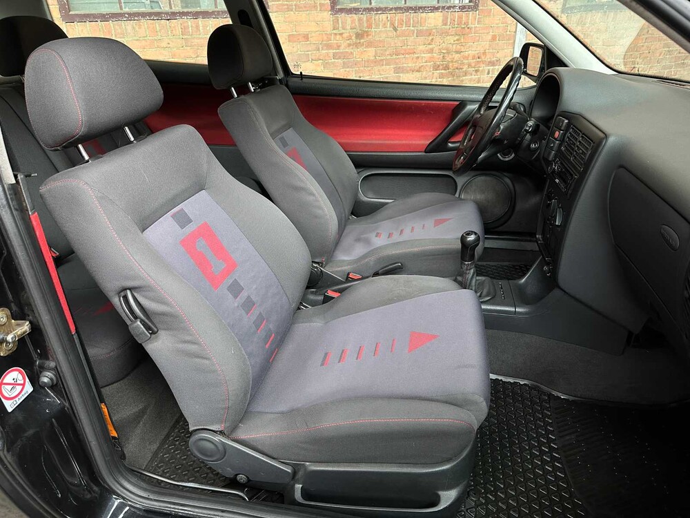 Volkswagen Polo GTI 6N Pre-Facelift 125hp 1999