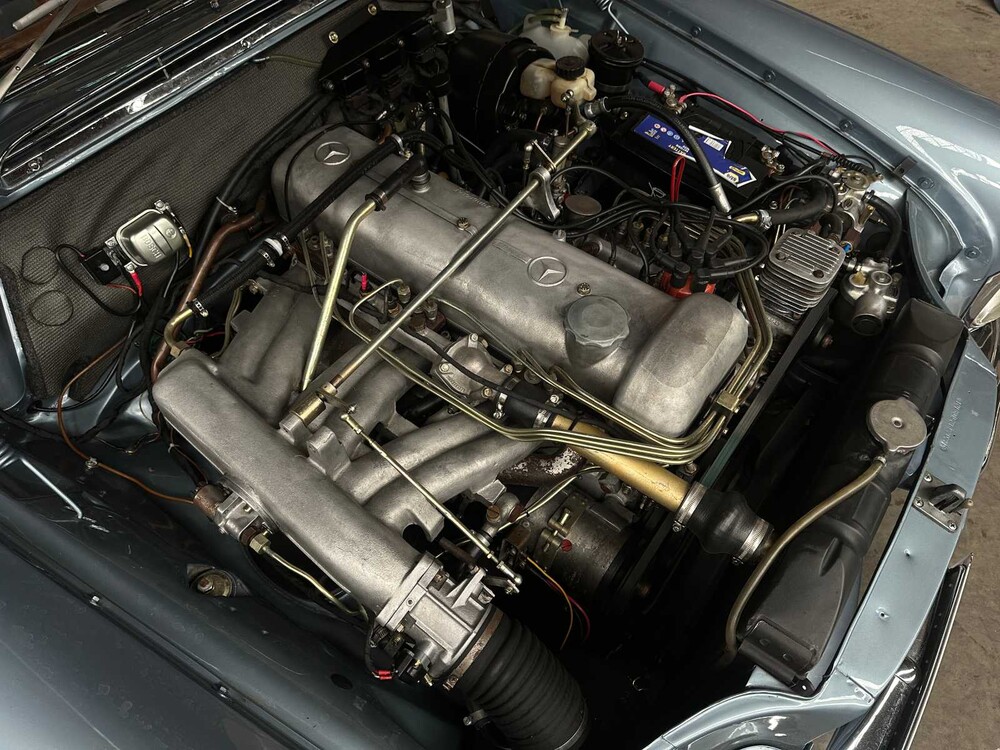 Mercedes-Benz 300SE Cabriolet W112 3.0 163hp 1964 300 series, AR-38-24