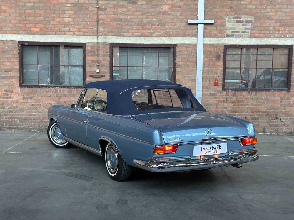 Mercedes-Benz 300SE Cabriolet W112 3.0 163hp 1964 300 series, AR-38-24