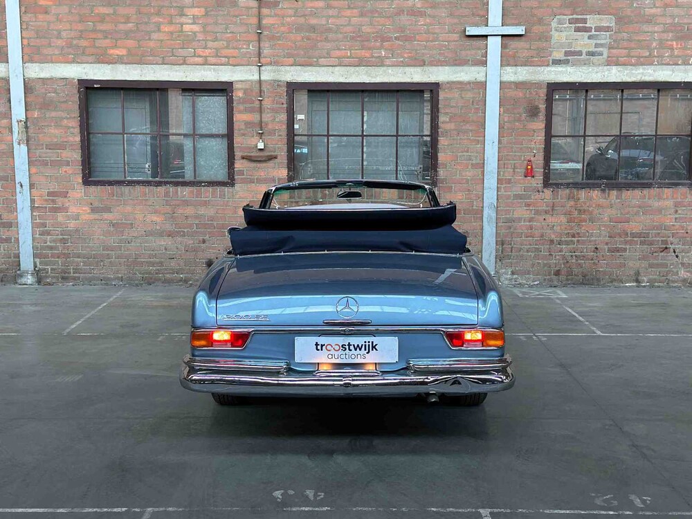 Mercedes-Benz 300SE Cabriolet W112 3.0 163hp 1964 300 series, AR-38-24